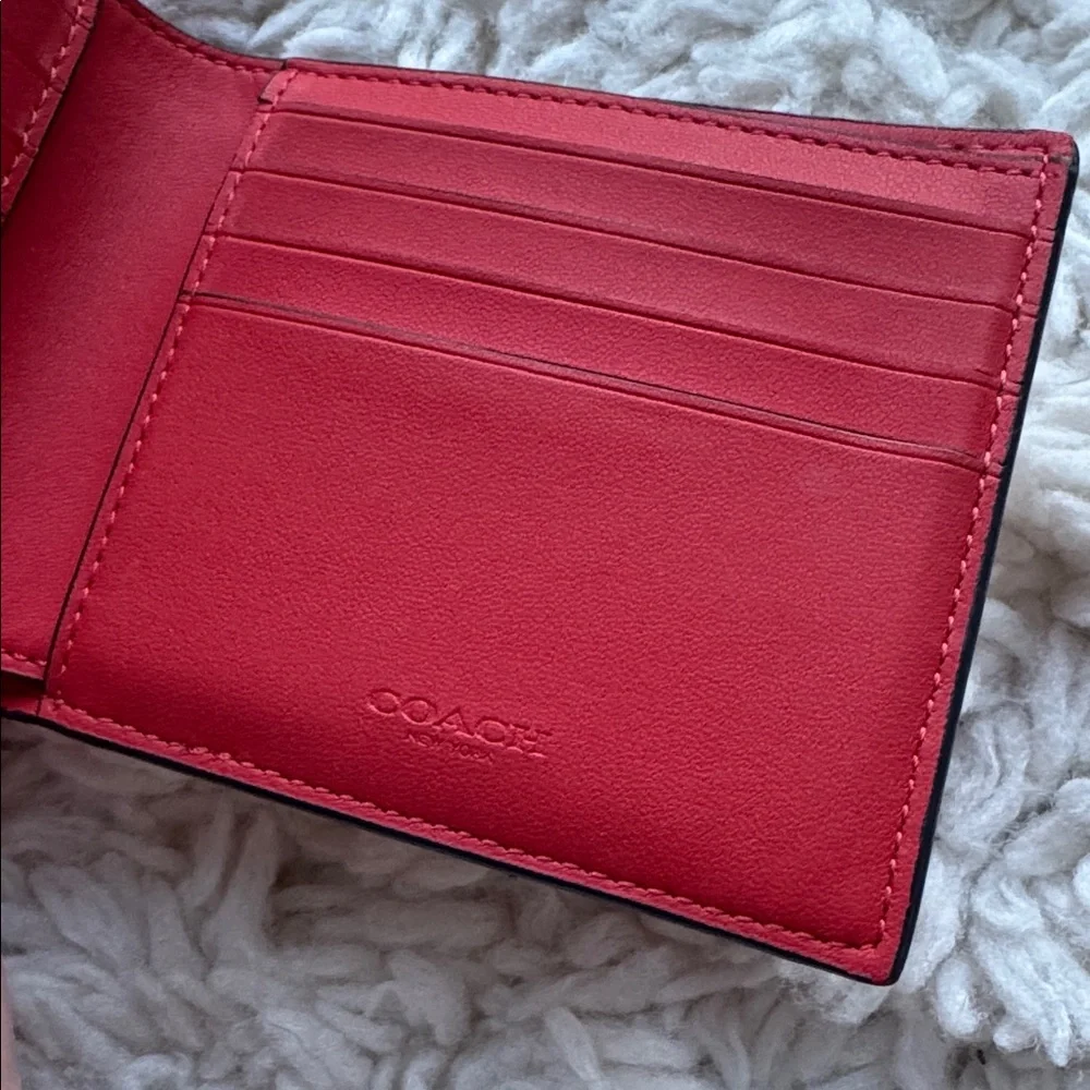Coach Bifold Wallet‎ - Picture 4 of 6